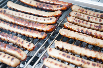 Bratwurst auf Grill