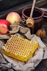 Still life with honeycombs