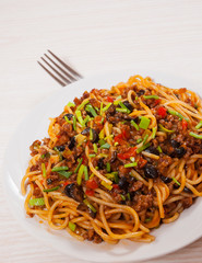 spaghetti with vegetables and minced meat
