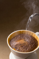 コーヒーを淹れる