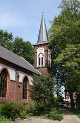 Fototapeta na wymiar Evangelische Kirche Walsum-Aldenrade