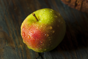 Raw Organic Lady Apples