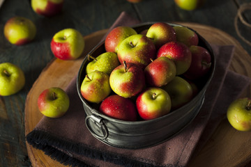 Raw Organic Lady Apples