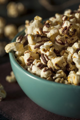 Homemade Chocolate Drizzled Caramel Popcorn