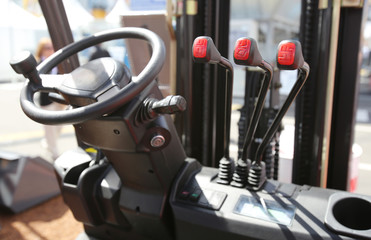 Working place for the driver of the forklift truck