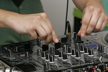 DJ Hands