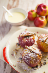 Weihnachtliche Bratäpfel