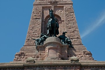 Obraz premium Monument of Emperor Frederick Barbarossa and of emperor Wilhelm I. on the ridge Kyffhauser