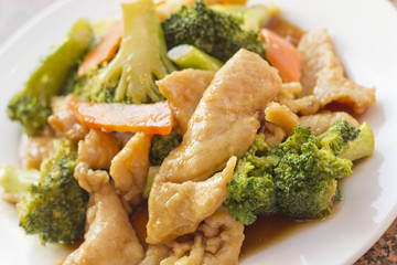 Chinese Chicken with Broccoli