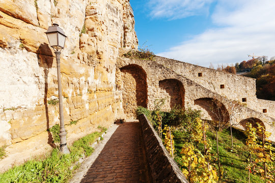 Bockfelsen mit Kasematten in der Stadt Luxemburg