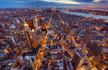 Obrazy na Plexi  Panoramę Manhattanu nocą 3