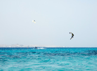 Fototapeta na wymiar kitesurfing