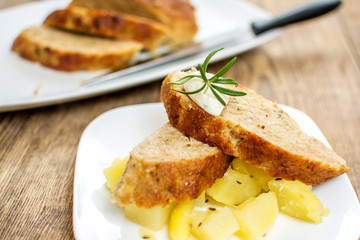 Traditional meat loaf