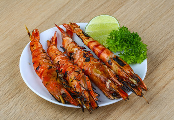 Grilled king prawns