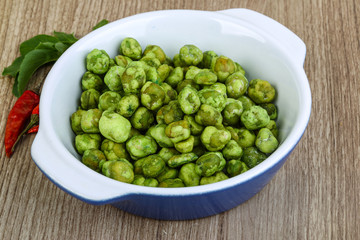 Wasabi peas