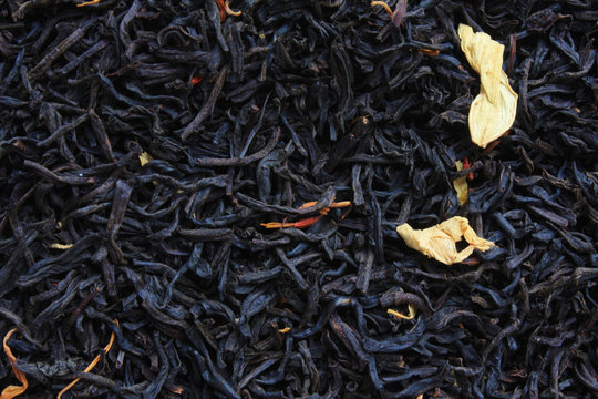 Th&eacute; noir aromatis&eacute;, papaye, safran, vanille et tournesol 