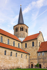 Fototapeta na wymiar Saint Michael church, Hildesheim