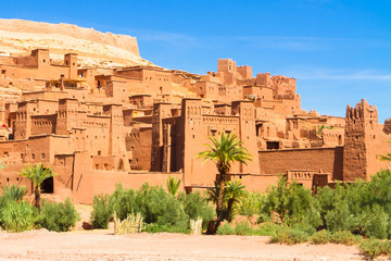 Traditional medieval oasis fortress of Ait Benhaddou, Ouarzazate, Morocco. - obrazy, fototapety, plakaty