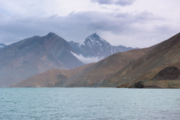 Landscape around Muztagh Ata and Karakuli Lake, Pamir Mountains, Kasgar, Xinjiang, China