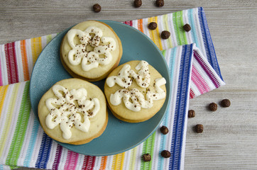 Cake with cottage cheese cream