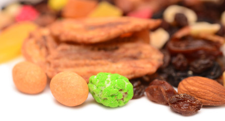 fruit and nut mixture