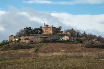 Château de Montmelas dans le Beaujolais 