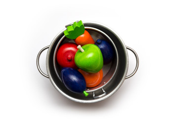 Kinderspielzeug Kochtöpfe isoliert