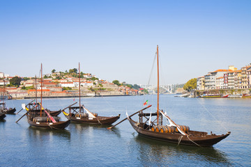 Fototapeta na wymiar Typical portuguese boats used in the past to transport the famous 