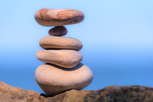 Balancing of stones each other