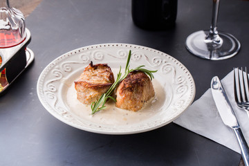 Beef medallions