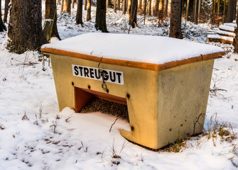 Streugut Behälter