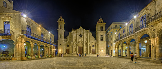 Plaze de la Catedral Havanna