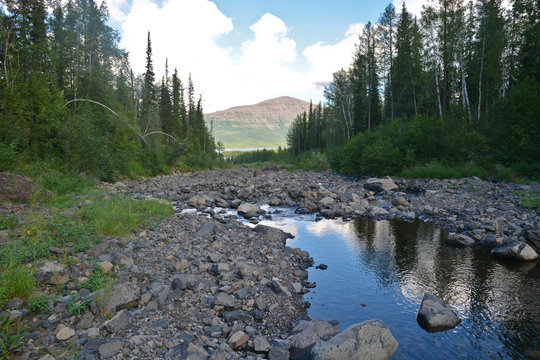 Mountain stream on the Putorana plateau.