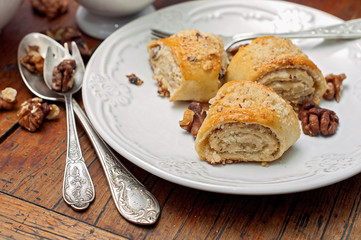 Georgian puff pastry with walnuts