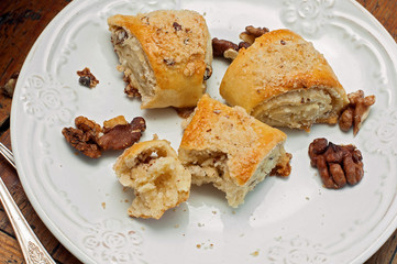 Georgian puff pastry with walnuts