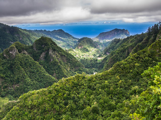 Miradouro dos Balcões Madeira, Portugal © adellyne