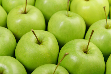 Ripe green apples close up