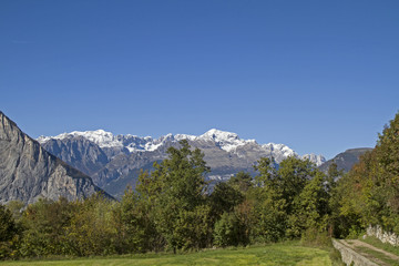 Fototapeta na wymiar Landschaft im Trentino