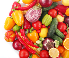 Fototapeta na wymiar Fresh fruits and vegetables isolated on white