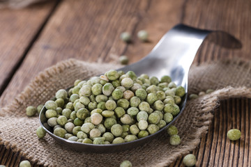 Dried green Peas