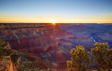 Fototapeta na wymiar Grand Canyon, Sonnenuntergang bei Mohave Point