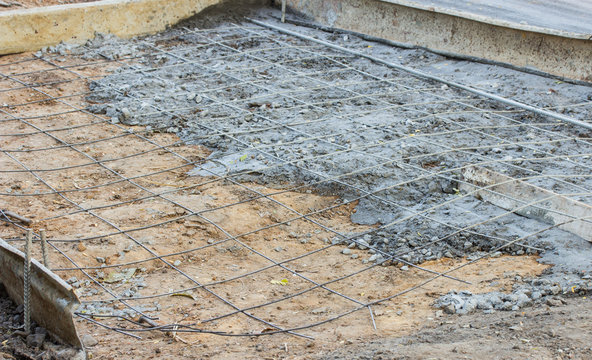 Foundation site , Preparing the floor to pour concrete.