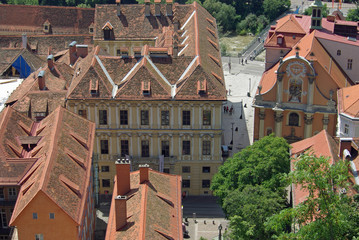 Autriche, église et palais baroques à Graz