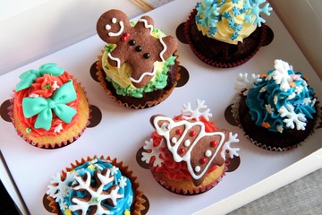 Christmas cupcakes