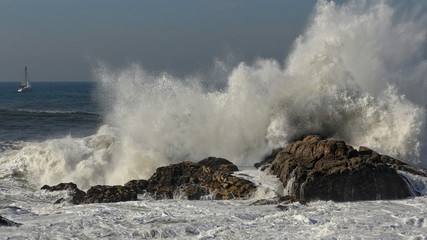 Splashing waves against rocks