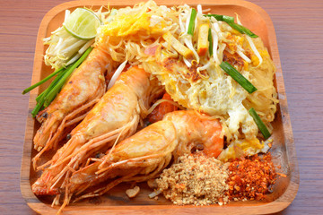 Thai food Pad thai , noodles with shrimp