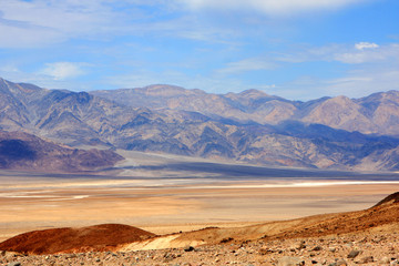 Naklejka na ściany i meble View of Death Valley National Park, USA