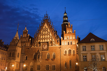 Fototapeta na wymiar Wroclaw Old Town Hall at Night