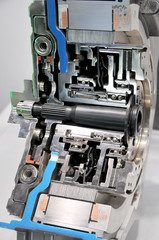 ハイブリッドカーのクラッチ