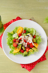salad with avocado and cheese